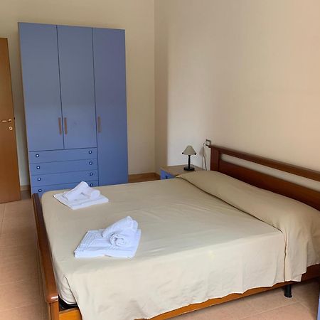 Casa Vacanze Stella Marina Monte Nai Ngoại thất bức ảnh