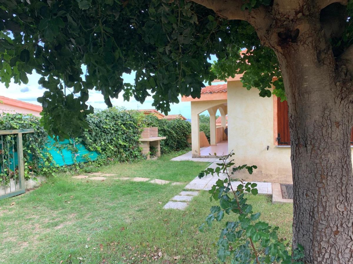 Casa Vacanze Stella Marina Monte Nai Ngoại thất bức ảnh